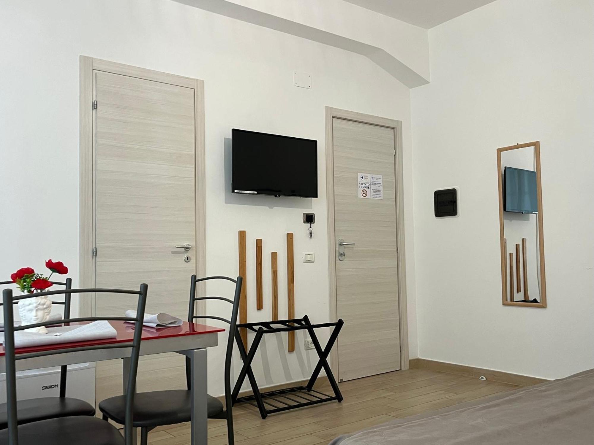 B&B Vento Aureo Rooms Milazzo Eksteriør bilde