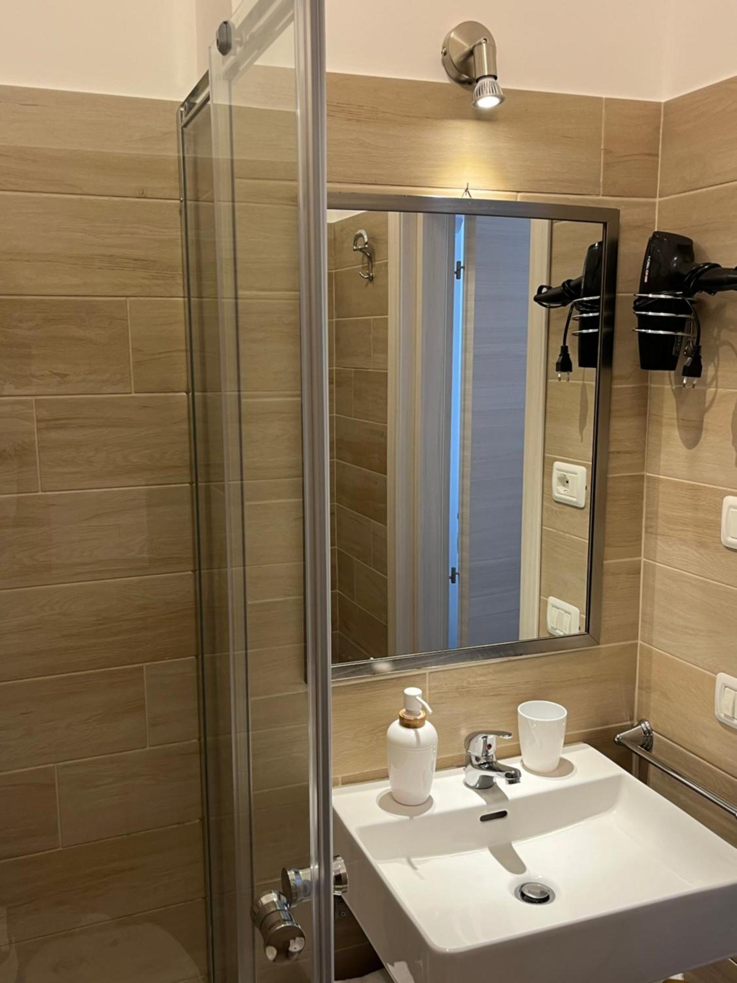 B&B Vento Aureo Rooms Milazzo Eksteriør bilde