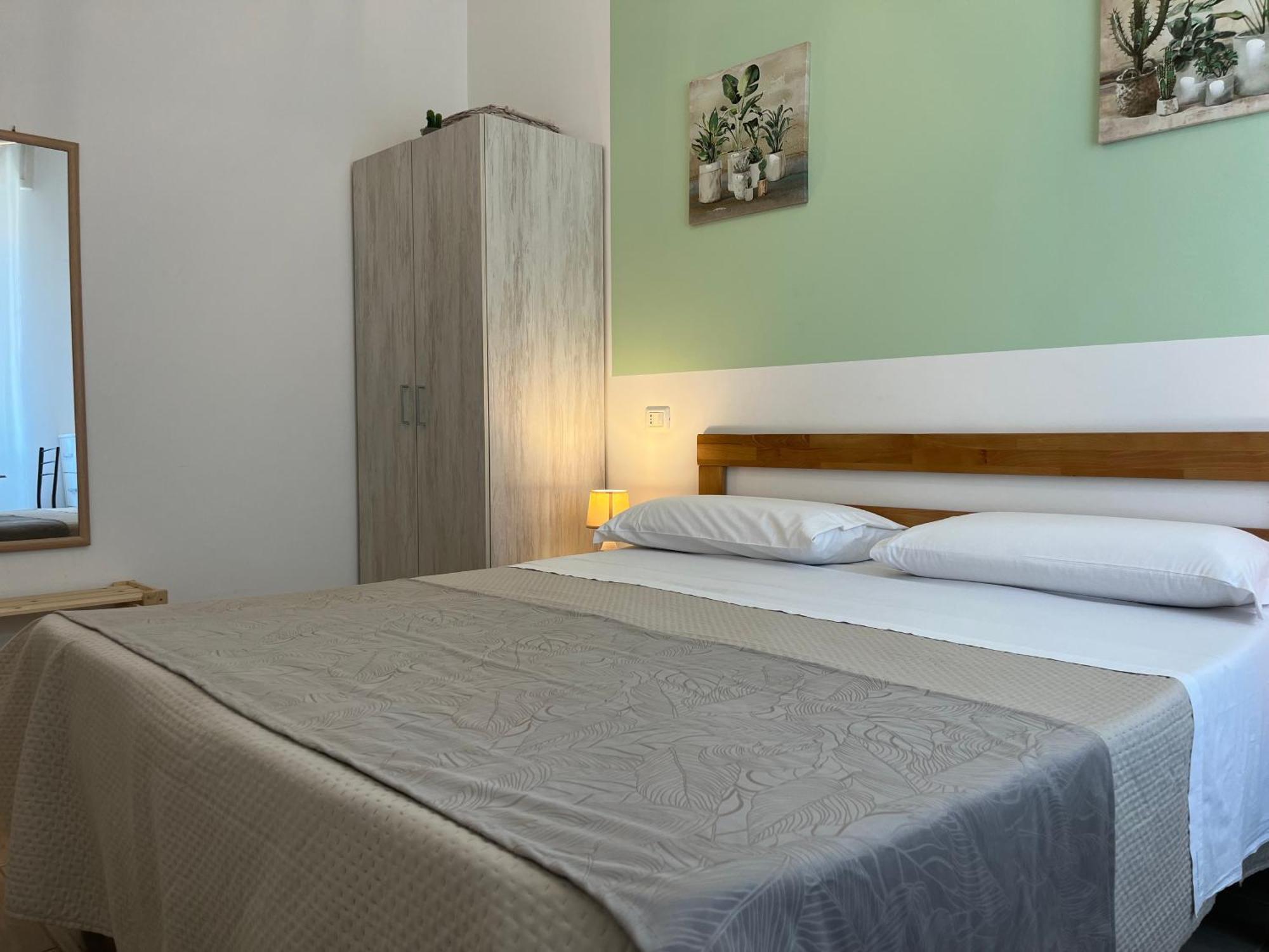 B&B Vento Aureo Rooms Milazzo Eksteriør bilde